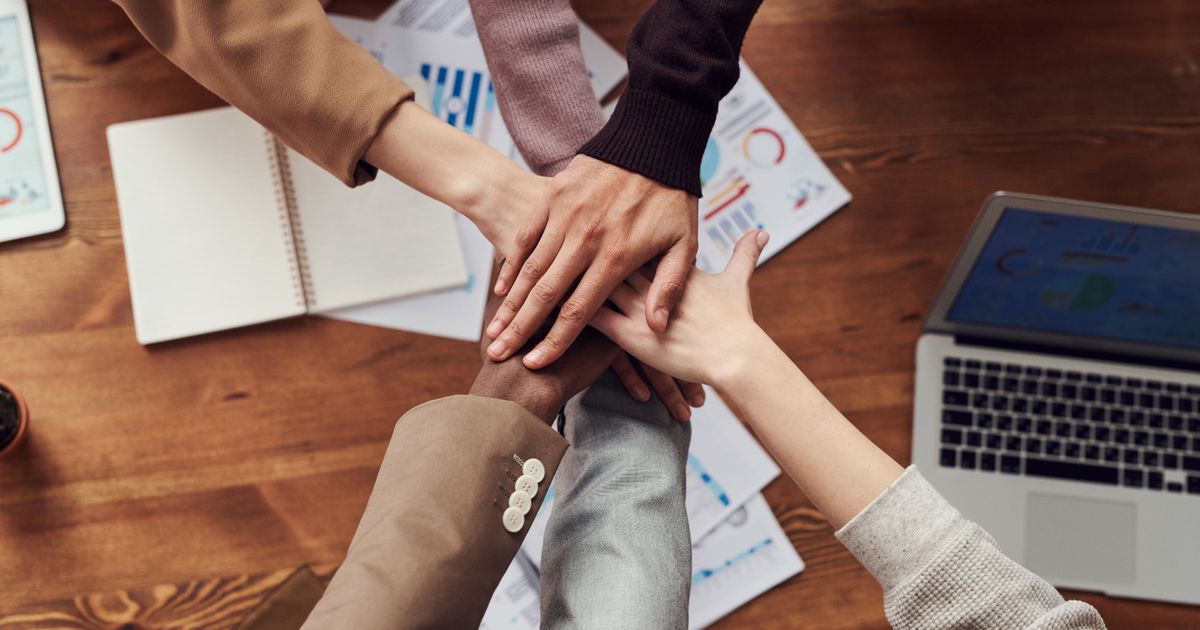 Alternative à LinkedIn Sales Navigator sur un ordinateur portable